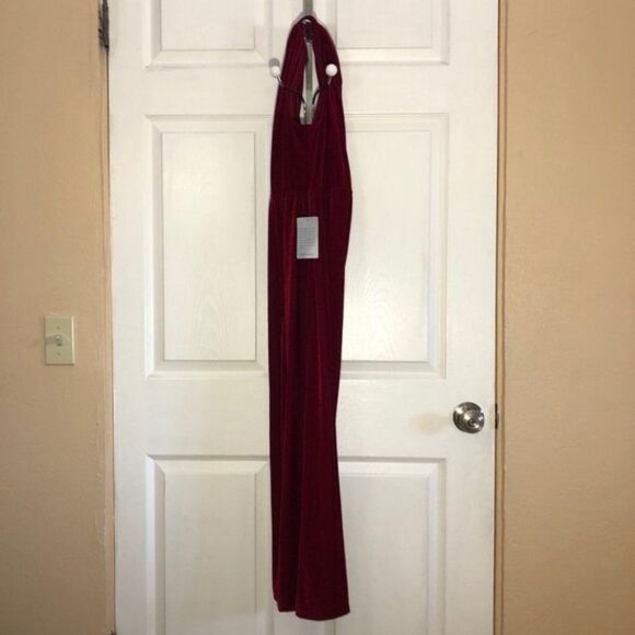 Velvet Torch Red Jumpsuit Mock Ribbed Velvet Sleeveless Size M - Picture 4 of 7